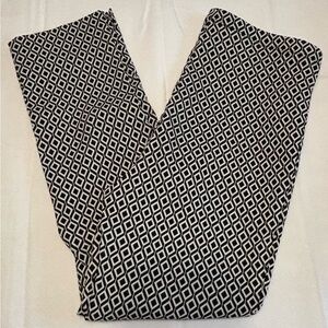 Karen Kane Monochrome‎ Diamond Pattern Pants
